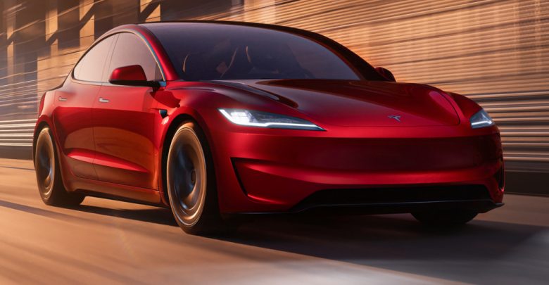 Sportosabb kivitelt kapott a legkisebb Tesla