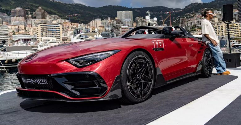 Az AMG SL és egy Forma 1-es autó keresztezése a Mercedes-AMG Mythos PureSpeed