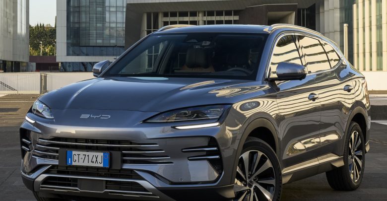Már konnektoros hibriddel is jelen van a BYD Európában