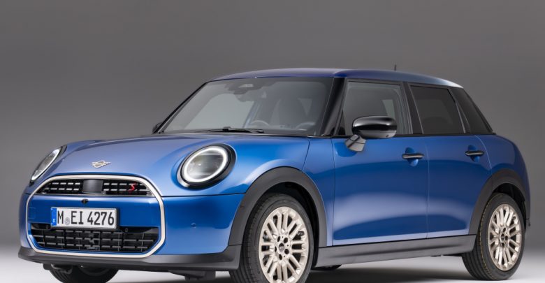 Ötajtós kivitelben is megérkezett az új Mini Cooper generáció
