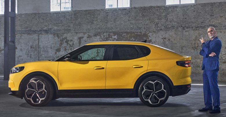 Alig jelent meg, máris csökkentette az elektromos Capri gyártási volumenét a Ford